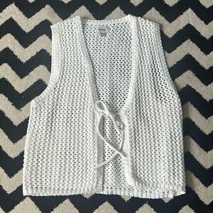 Adorable white crocheted cotton vest - never worn!